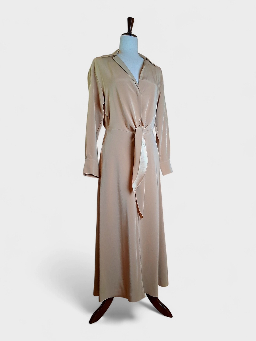 Vince Beige Long-Sleeve Tie-Waist Maxi Dress XS